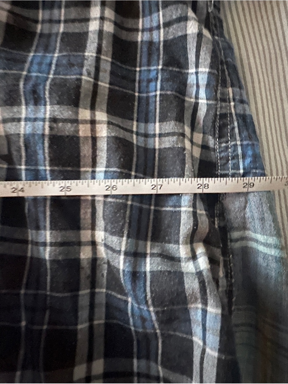 Magnolia Pearl Blue Plaid Patchwork Button-Down Shirt - Picture 5 of 6